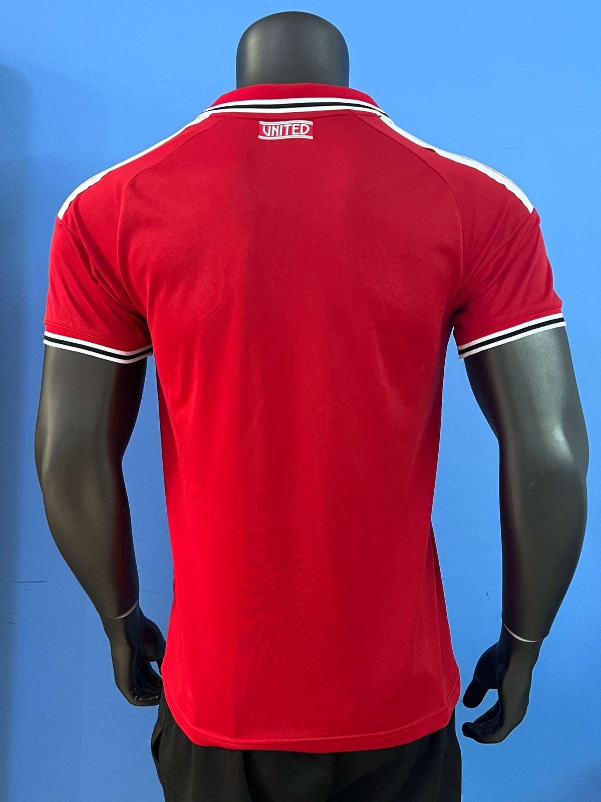 Manchester United – Maillot Domicile 2026/2027